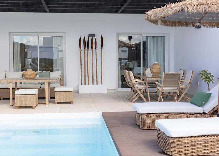 Serena Holiday Homes By Livvo